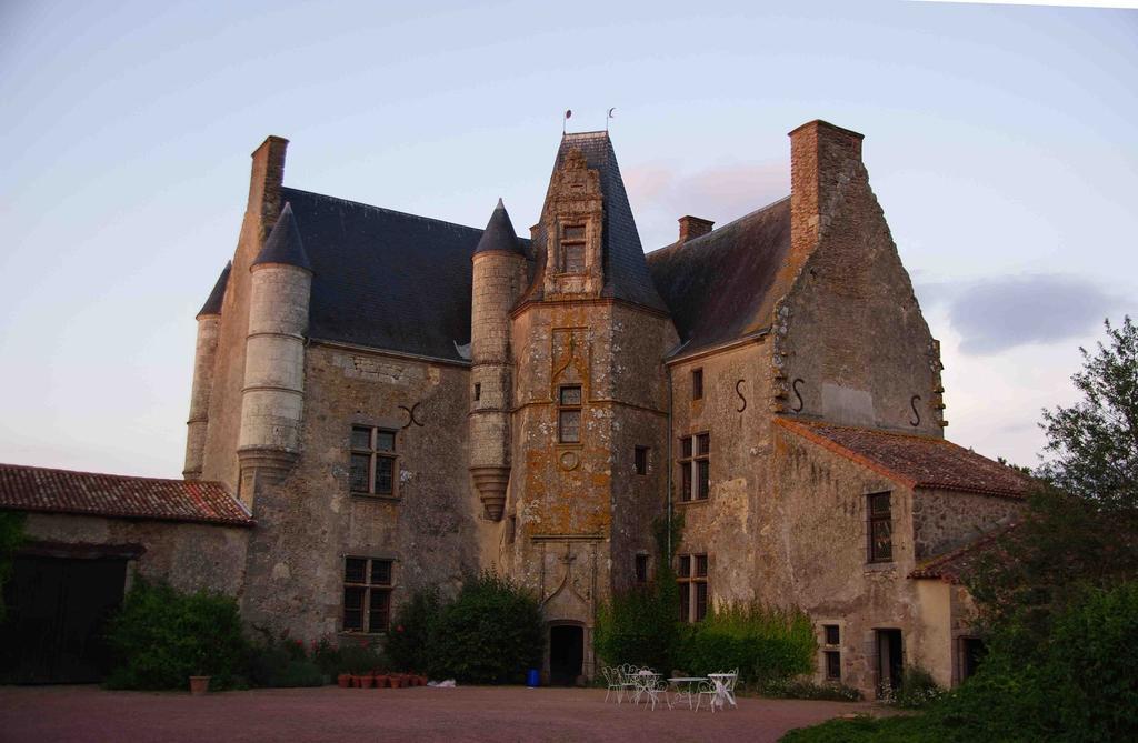 Chateau De Vermette Hotel La Chapelle-Gaudin Екстериор снимка