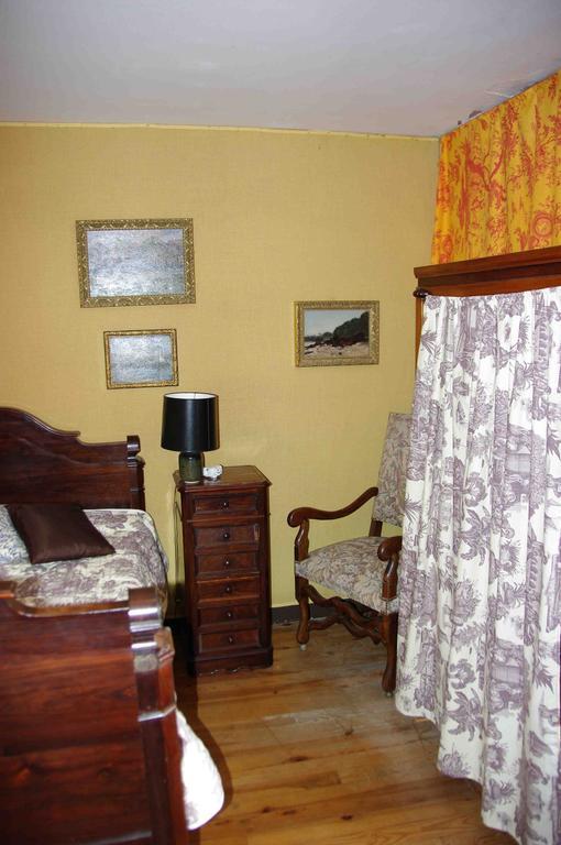 Chateau De Vermette Hotel La Chapelle-Gaudin Стая снимка